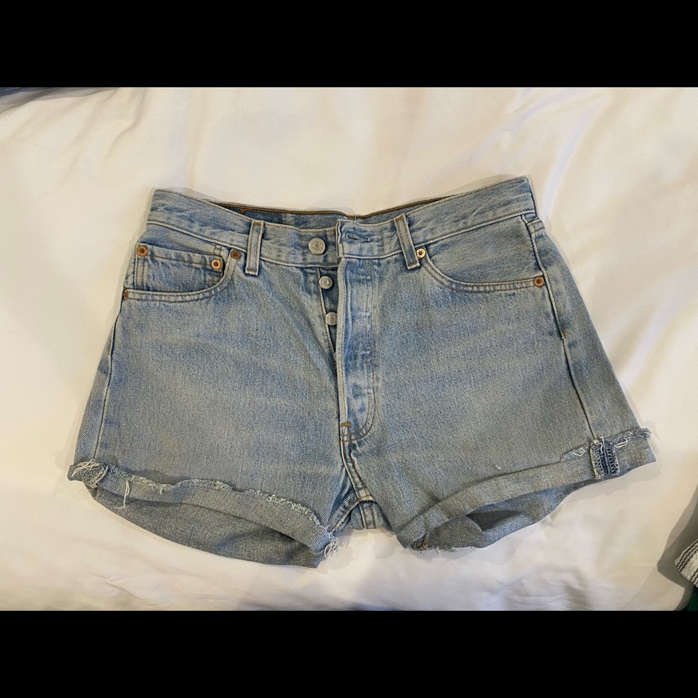 Vintage Levi’s shorts